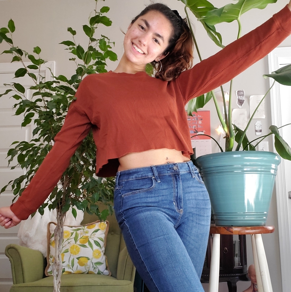 long sleeve shirt (jeans on separate post)